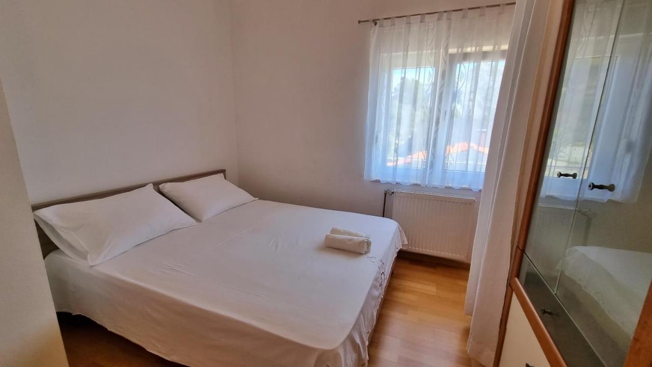 Apartments Stare Duce 6 Omis Exterior photo